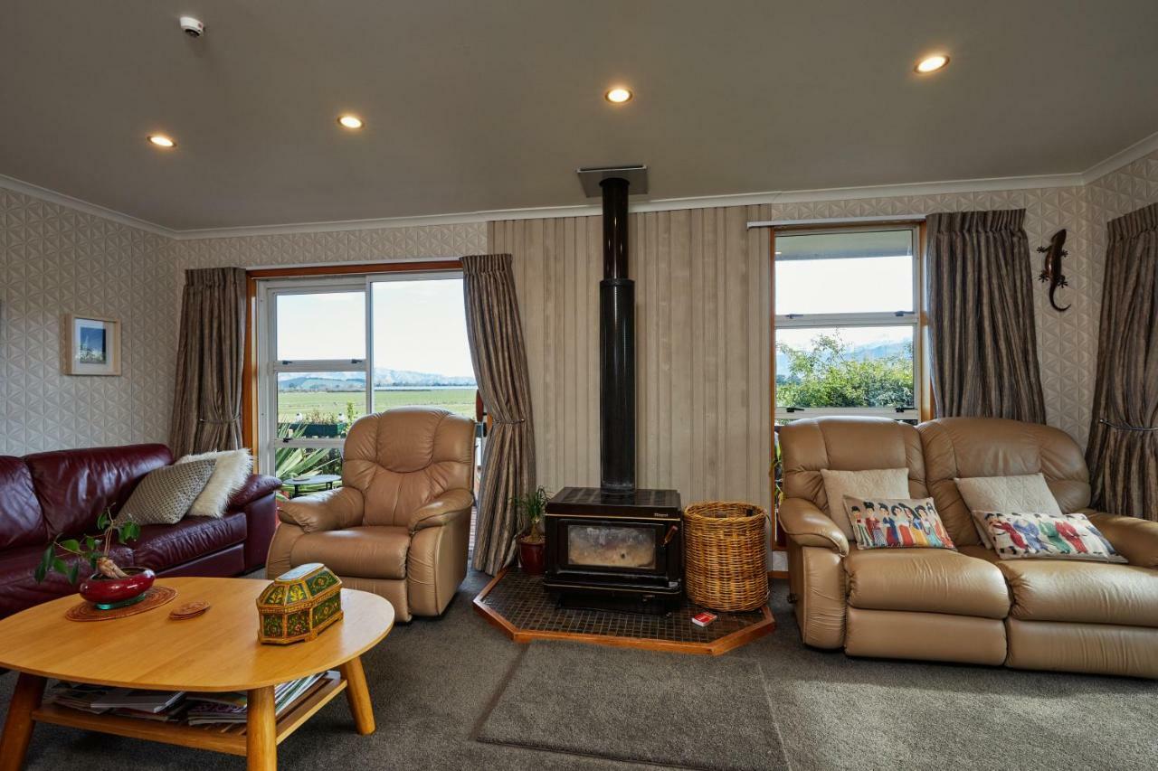 Brook House B&B & Cottages Кайкоура Экстерьер фото
