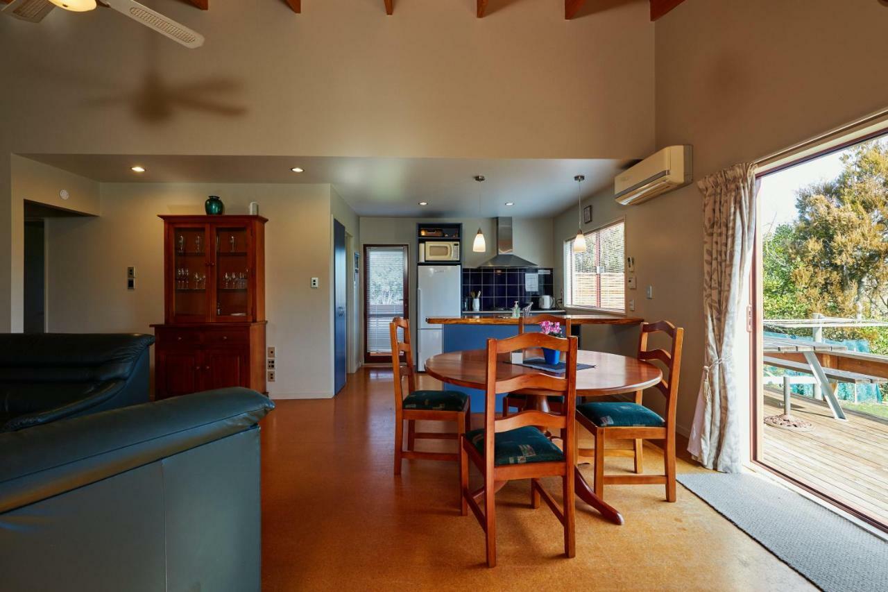 Brook House B&B & Cottages Кайкоура Экстерьер фото